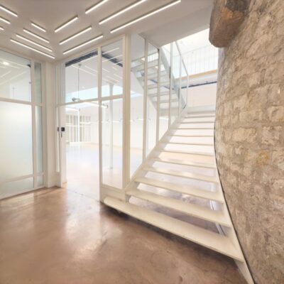 2025-10-08-3 2025-10-08-3